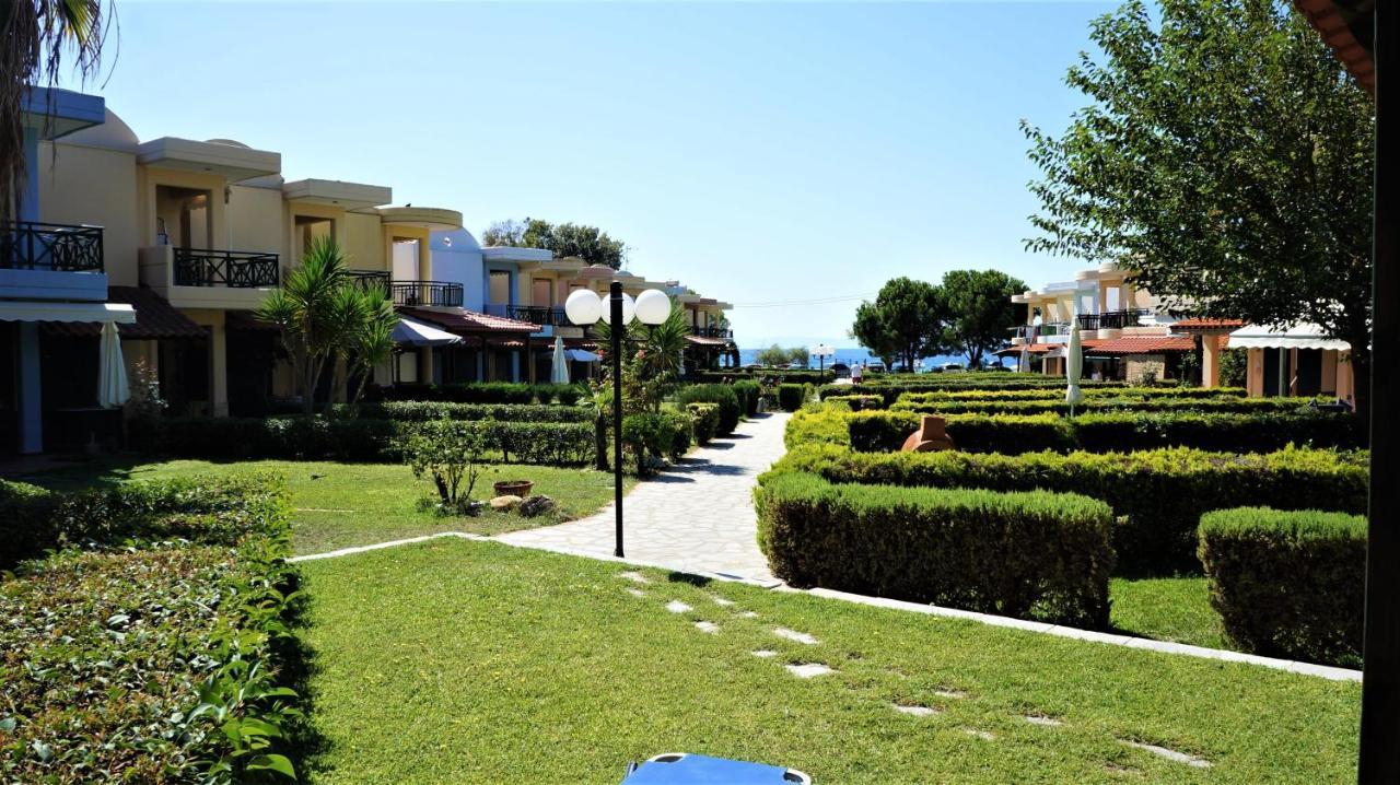 Eva'S Houses Nikiti Exterior photo