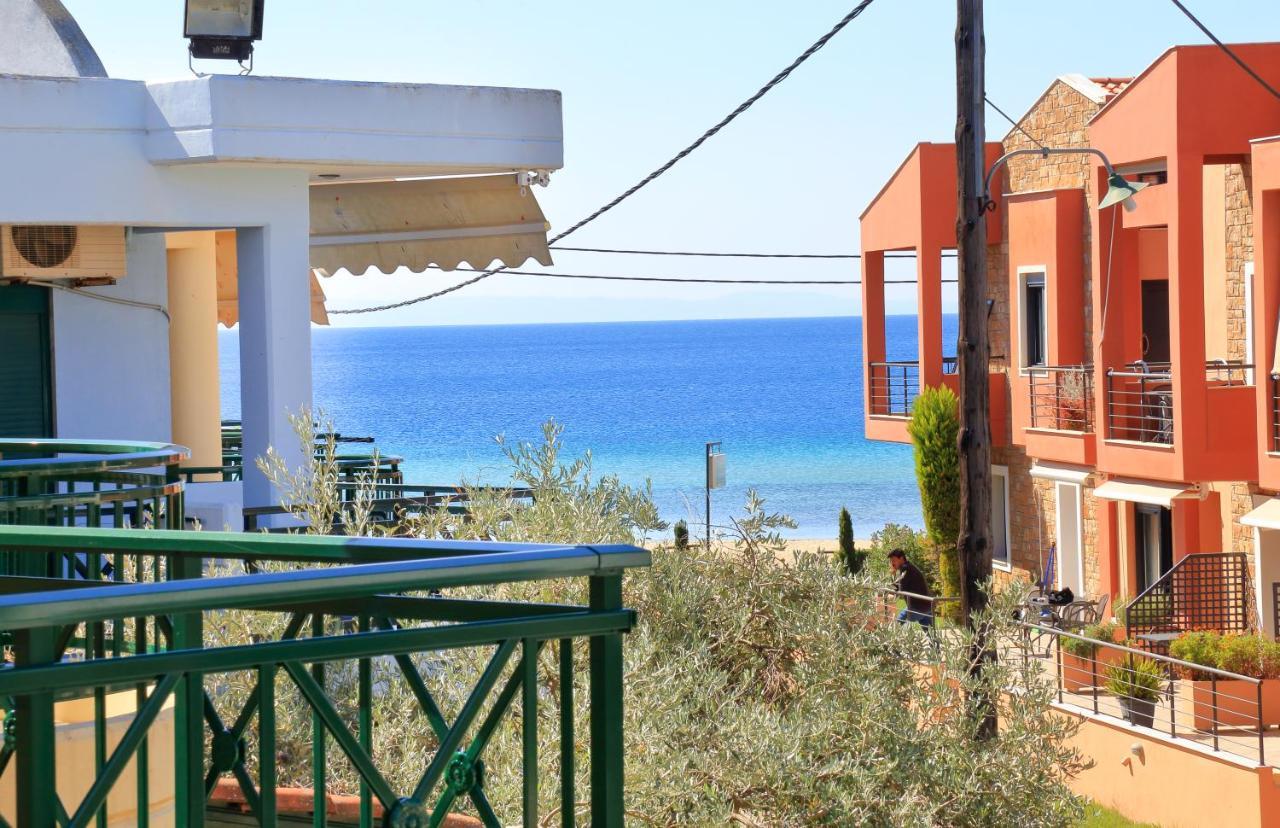 Eva'S Houses Nikiti Exterior photo